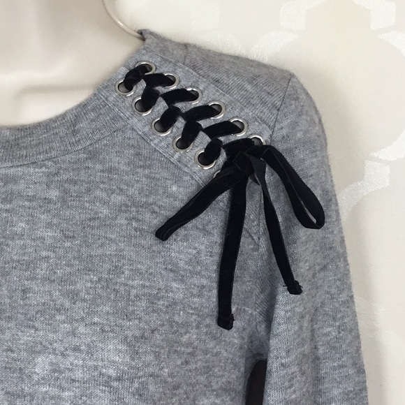 INC GRAY LACE UP SCOOP NECK TOP - Picture 3 of 7